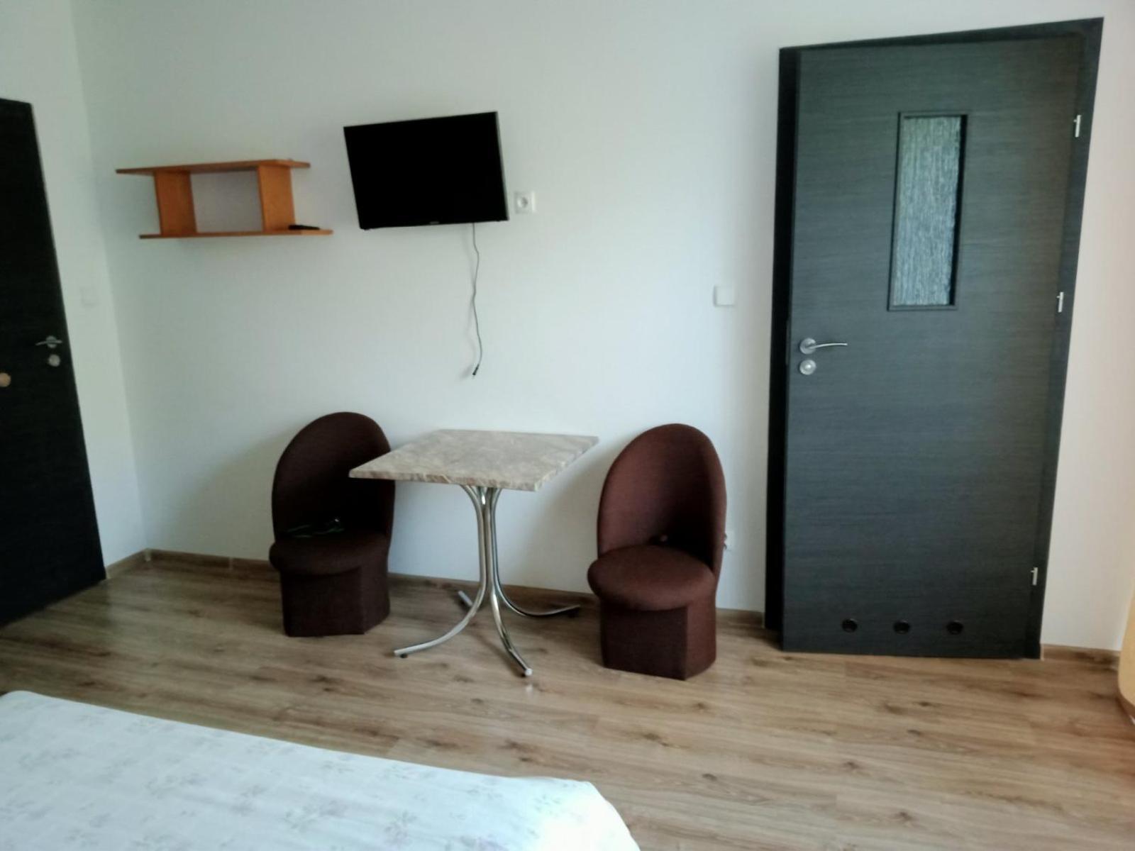 Pokoje U Nadii Apartment Karwienskie Bloto Drugie Room photo